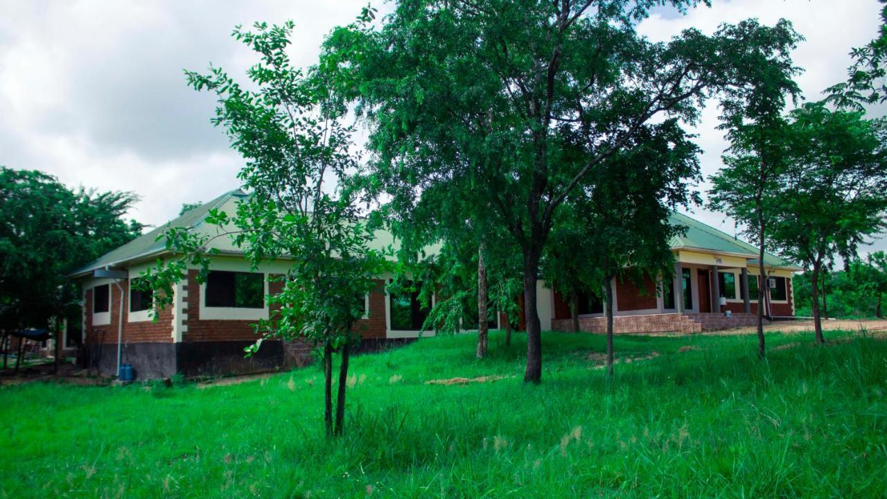 Mantis Lodge & Camping Site Morogoro Екстериор снимка