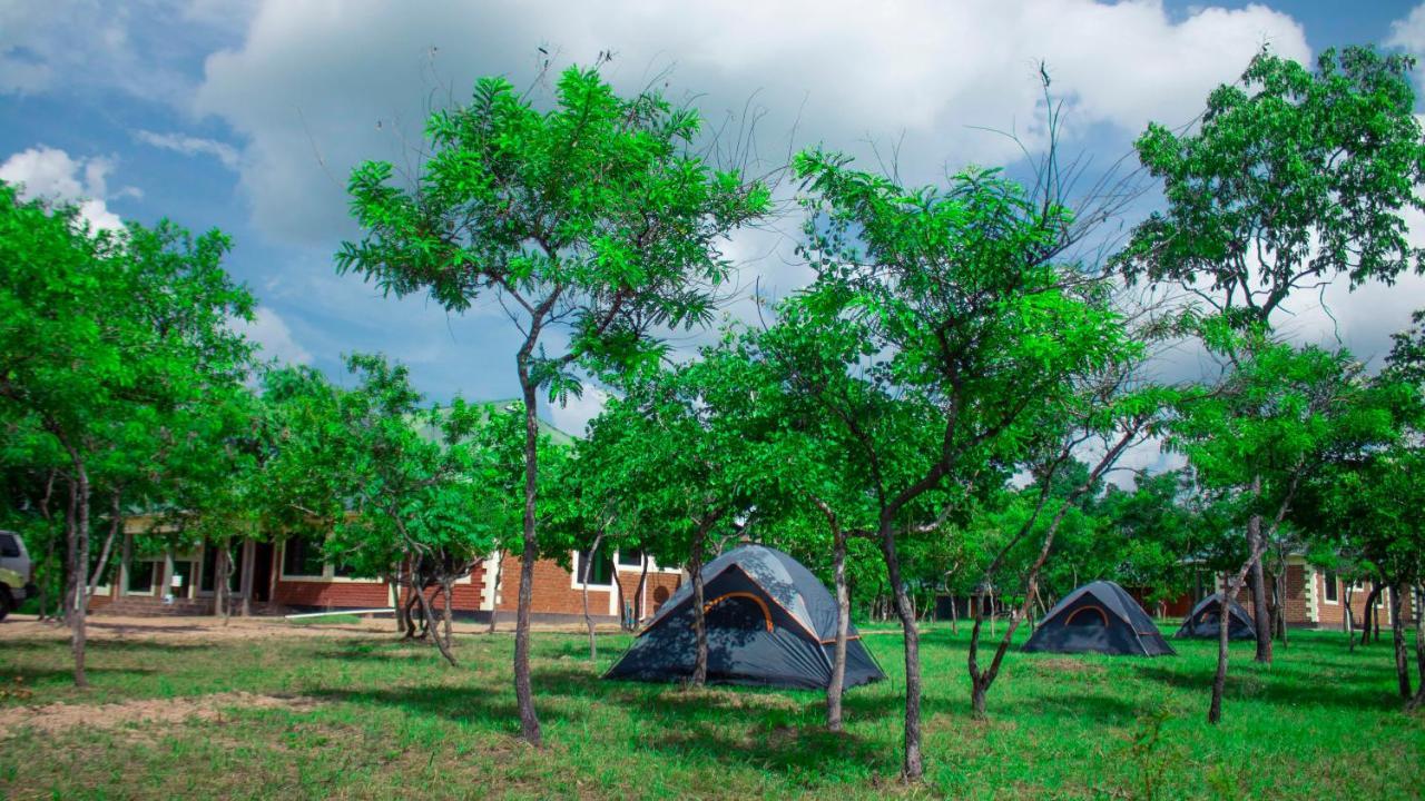 Mantis Lodge & Camping Site Morogoro Екстериор снимка