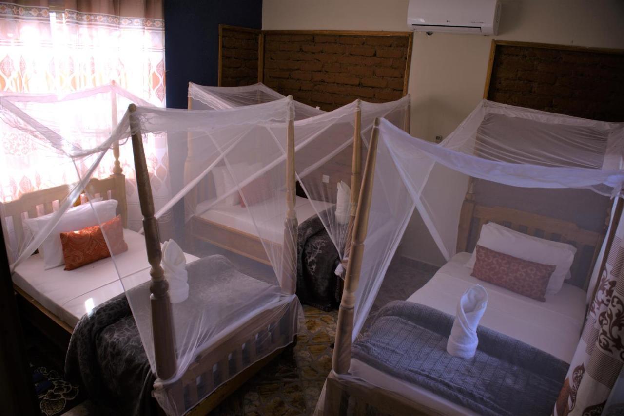 Mantis Lodge & Camping Site Morogoro Екстериор снимка